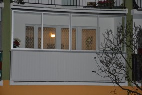  Aluminiowe zabudowy balkonów