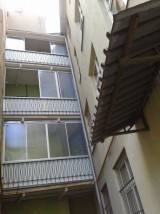  Zabudowa balkonu